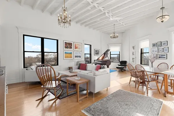 $2,275,000 | 296 Sterling Place, Unit 17 | Prospect Heights