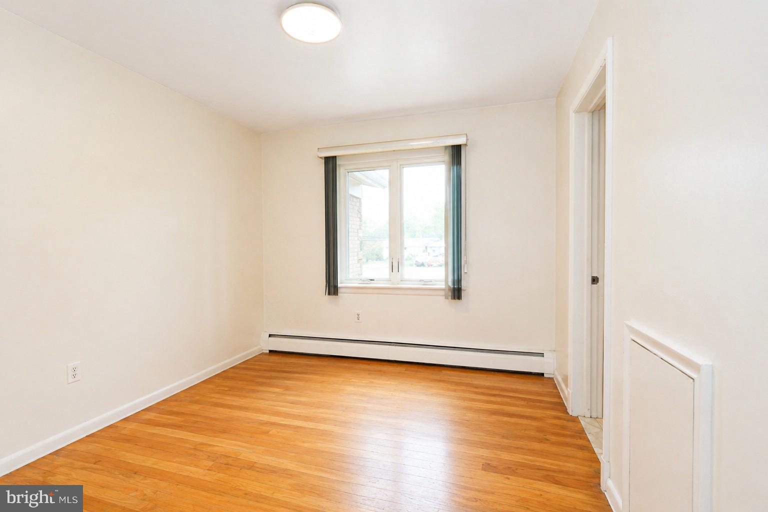 14607 Peach Orchard Road Silver Spring, MD 20905 - Photo 38 of 54 Gallery Image 38