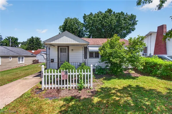 $115,000 | 1208 Brooklyn Avenue Southwest, Canton, OH 44710