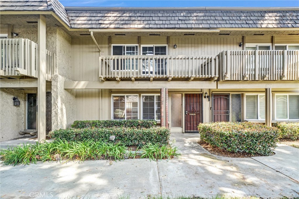 10462 Rio Grande Court Fountain Valley, CA 92708 - Photo 2 of 30