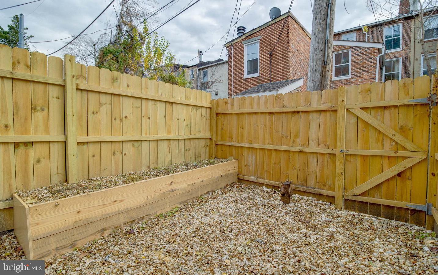 645 Dover Street Baltimore, MD 21230 - Photo 22 of 24