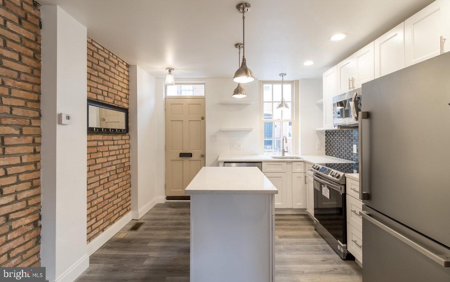 645 Dover Street Baltimore, MD 21230 - Photo 6 of 24