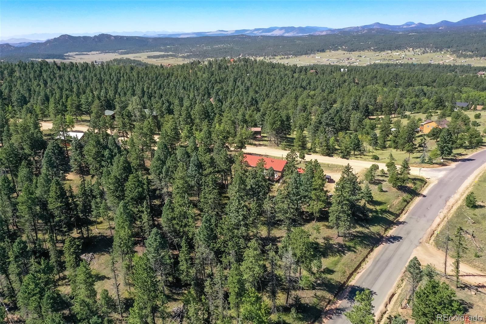 44 Southpark Road Florissant, CO 80816 - Photo 36 of 39 a view of a city with a lake