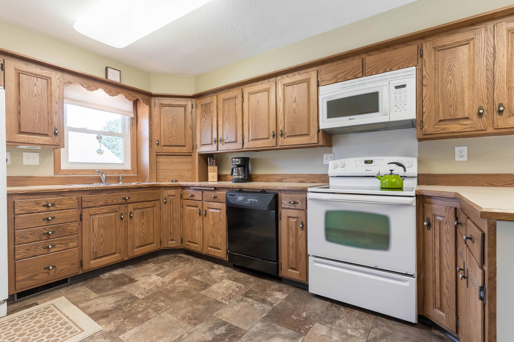 623 Spruce Street Fergus Falls, MN 56537 - Photo 19 of 49