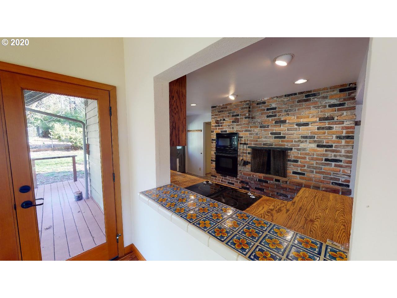 41843 Madrone Street Springfield, OR 97478 - Photo 12 of 32 Gallery Image 12