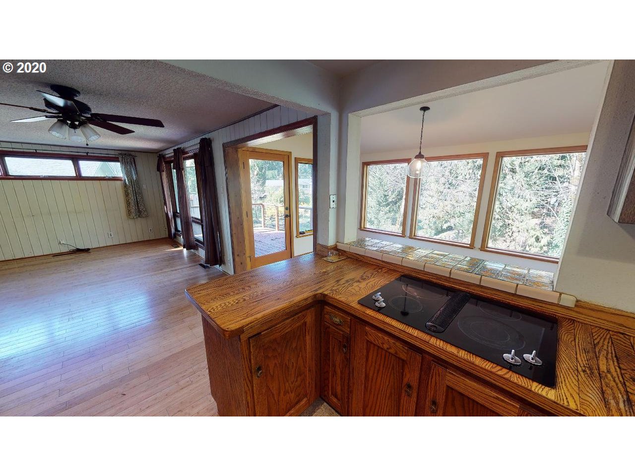 41843 Madrone Street Springfield, OR 97478 - Photo 13 of 32 Gallery Image 13