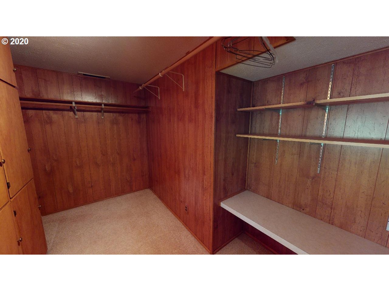 41843 Madrone Street Springfield, OR 97478 - Photo 19 of 32 Gallery Image 19