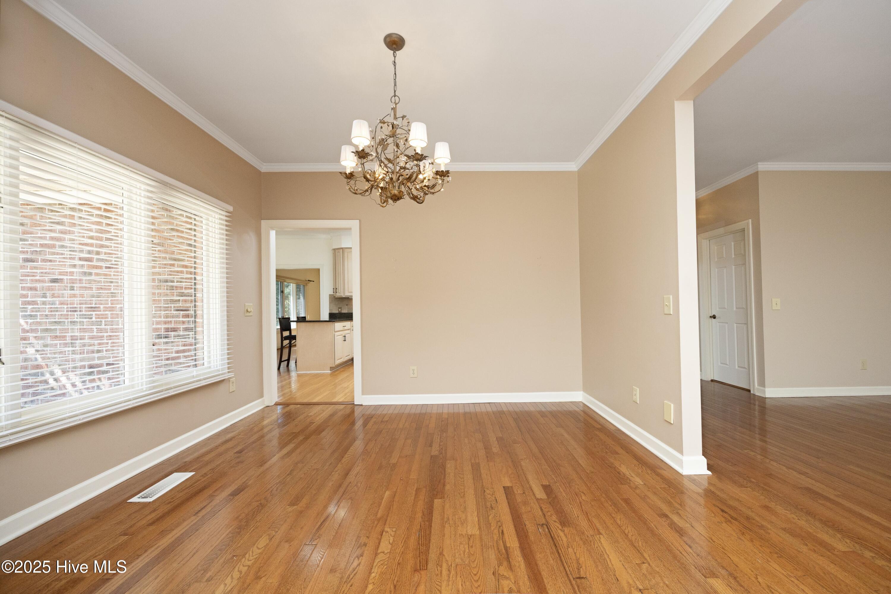 55 McQueen Road Pinehurst, NC 28374 - Photo 12 of 45 11DiningUnstaged