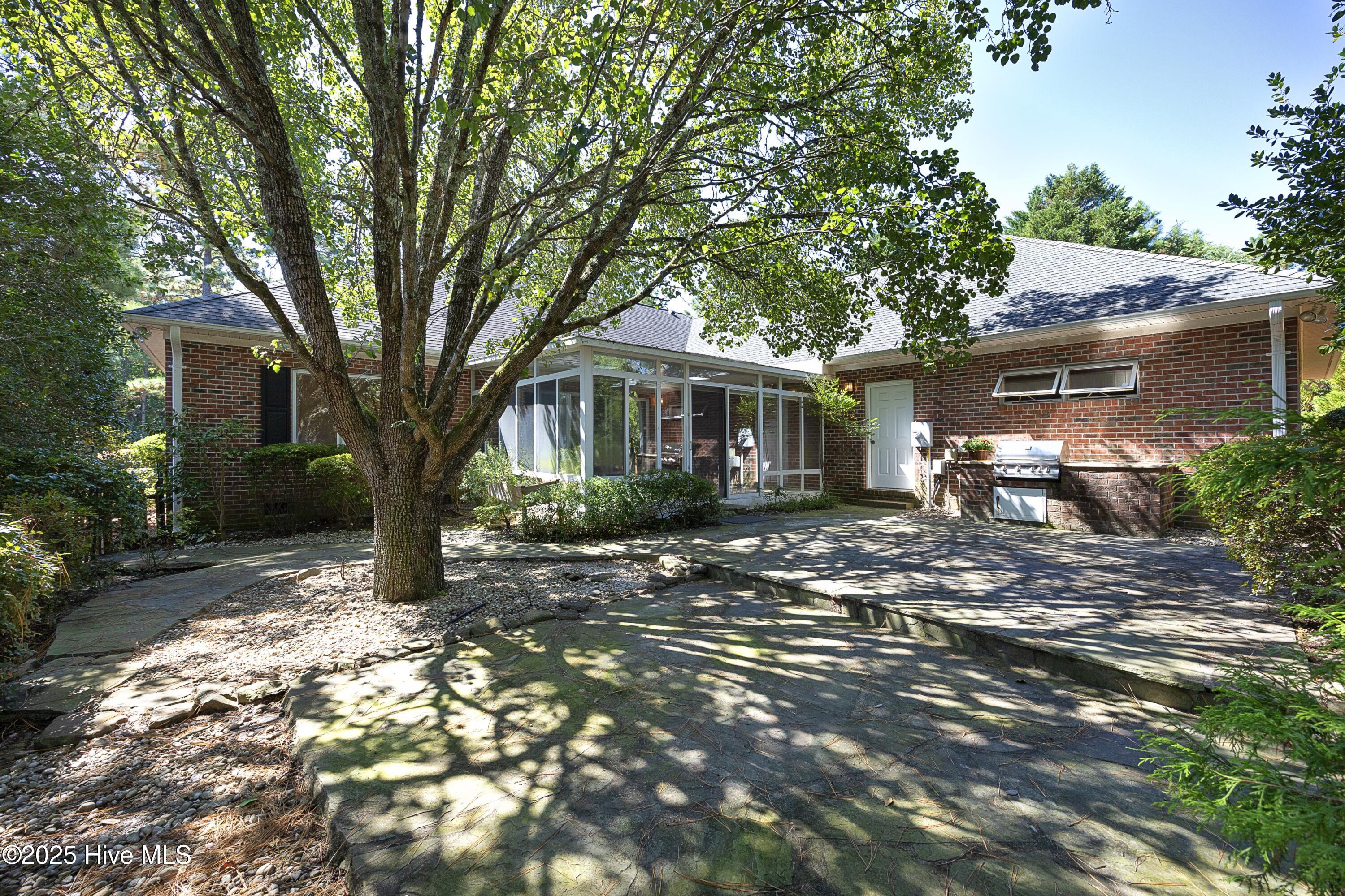 55 McQueen Road Pinehurst, NC 28374 - Photo 37 of 45 33Patios
