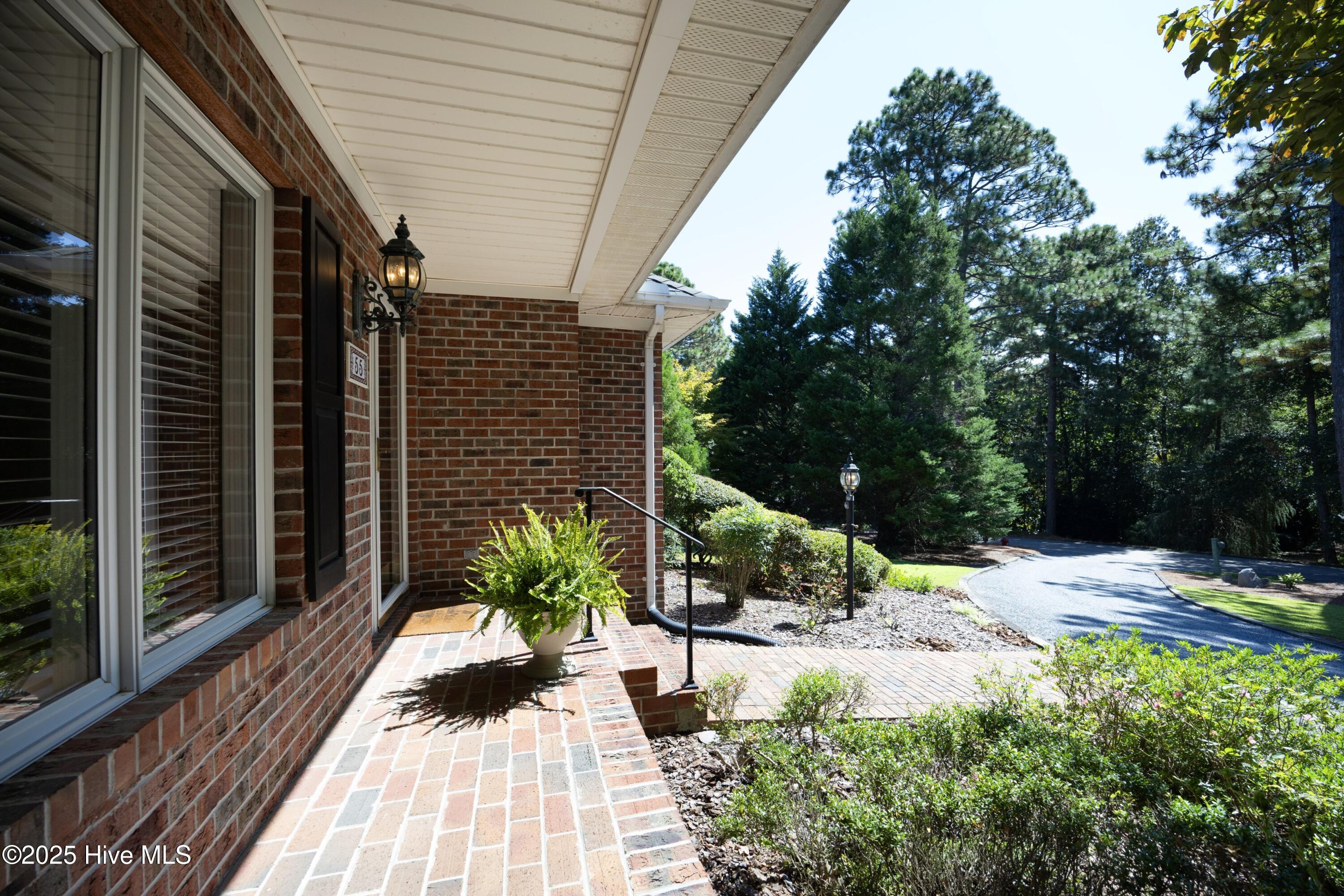 55 McQueen Road Pinehurst, NC 28374 - Photo 7 of 45 07FrontPorch
