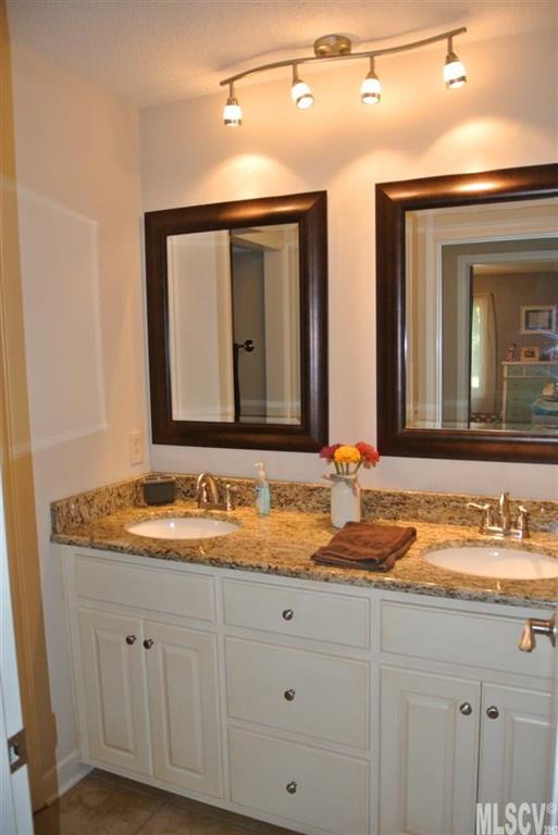 5590 Grace Chapel Road Hickory, NC 28601 - Photo 3 of 16 Gallery Image 3