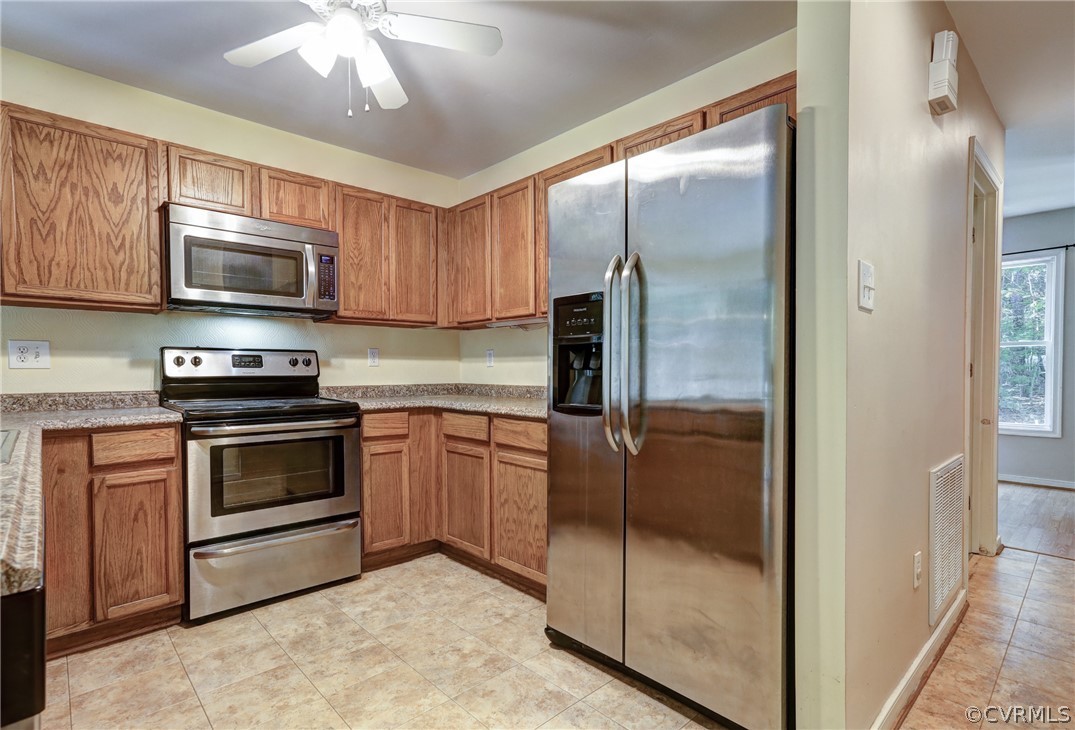 4260 Pierce Road Powhatan, VA 23139 - Photo 16 of 34 Gallery Image 16