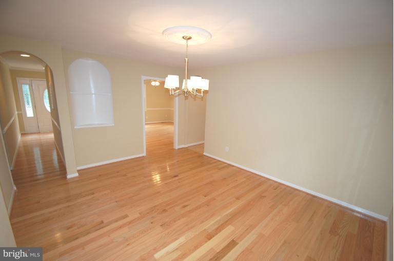 6747 Leeds Manor Road Marshall, VA 20115 - Photo 10 of 15 Dining Room
