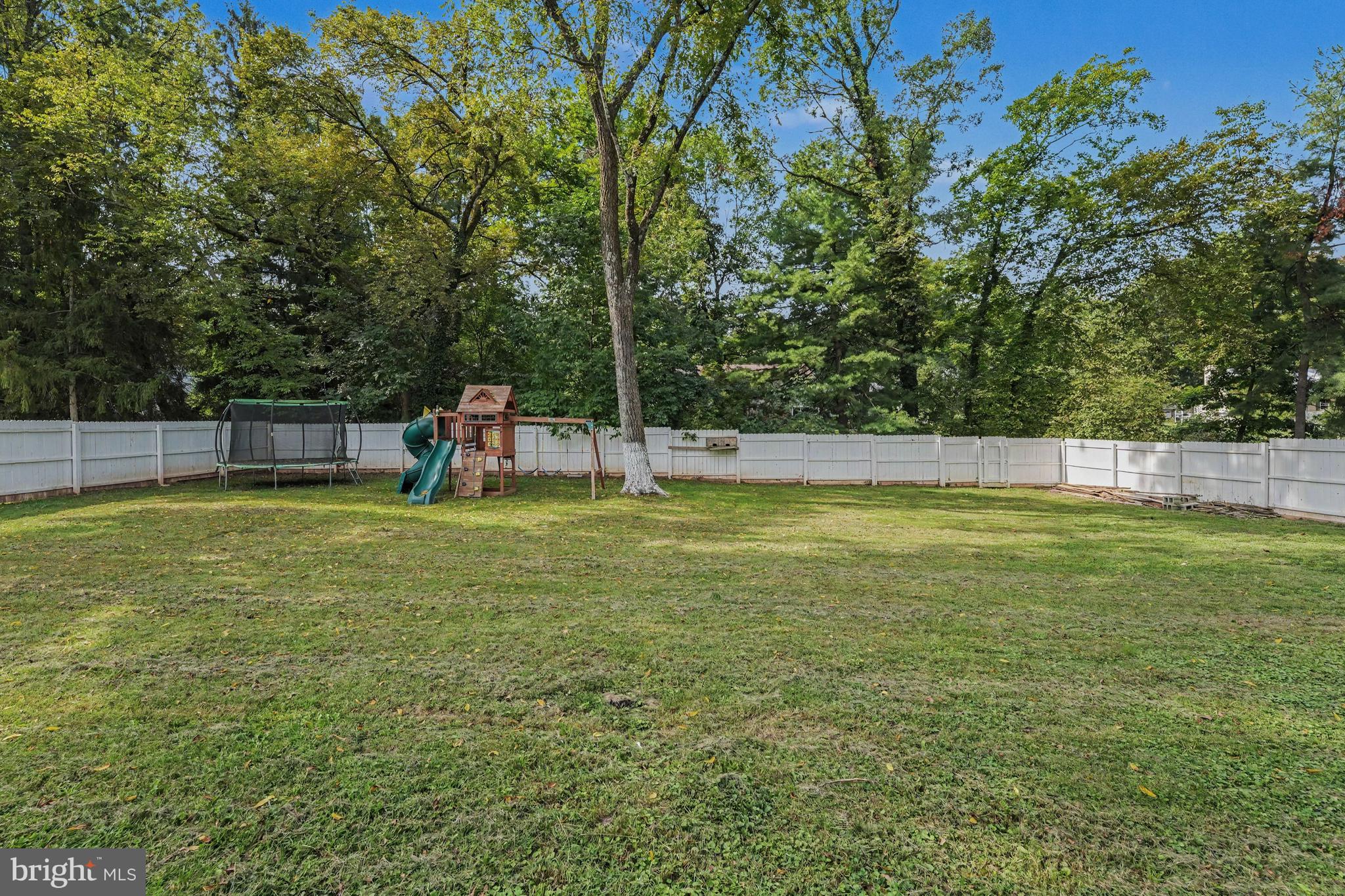 128 County Line Road Lansdale, PA 19446 - Photo 11 of 16 Gallery Image 11