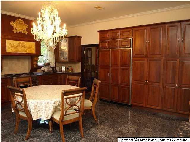 105 Buttonwood Road Staten Island, NY 10304 - Photo 3 of 9 Additional Photo