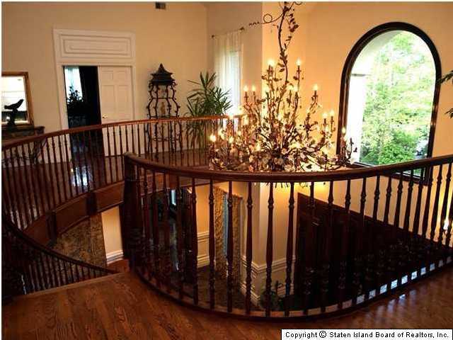 105 Buttonwood Road Staten Island, NY 10304 - Photo 4 of 9 Additional Photo