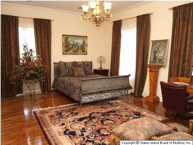 105 Buttonwood Road Staten Island, NY 10304 - Photo 8 of 9 Additional Photo