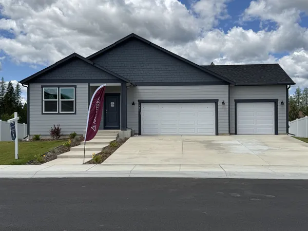 $564,900 | 501 North Arcadia Avenue, Deer Park, WA 99006