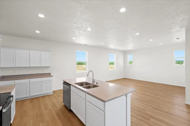 $564,900 | 501 North Arcadia Avenue, Deer Park, WA 99006