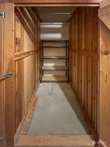 a large building with a lot of windows