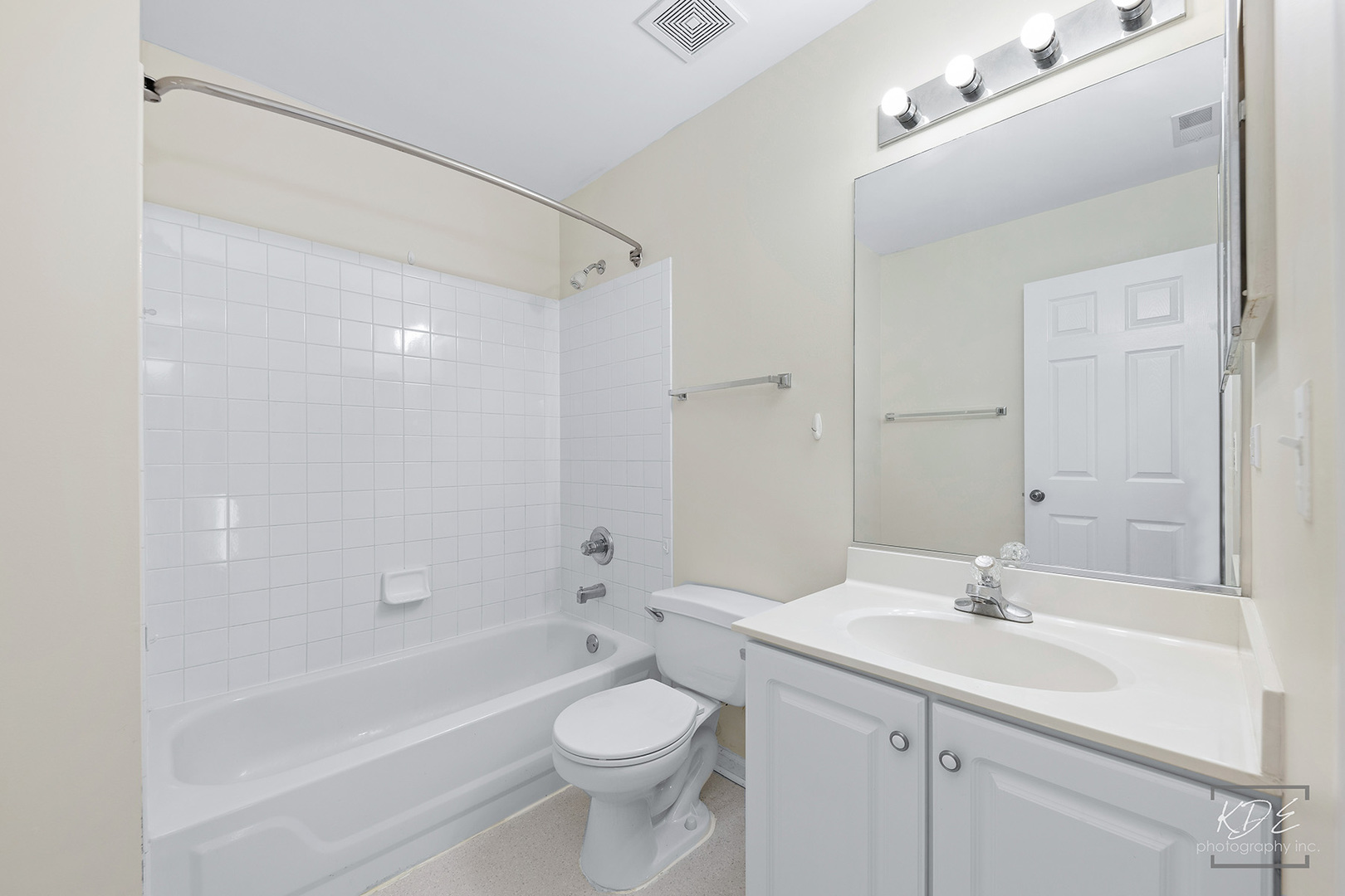 2640 Idaho Road, Unit 2640 Naperville, IL 60564 - Photo 19 of 26