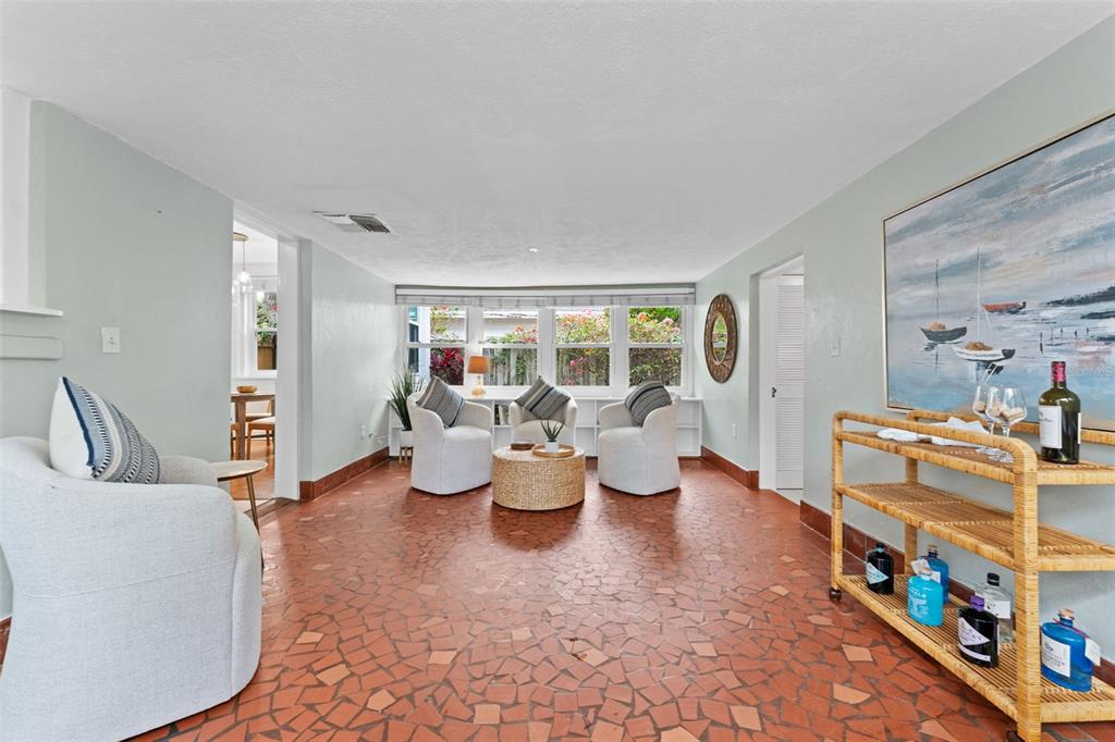 250 Aberdeen Street Dunedin, FL 34698 - Photo 15 of 45