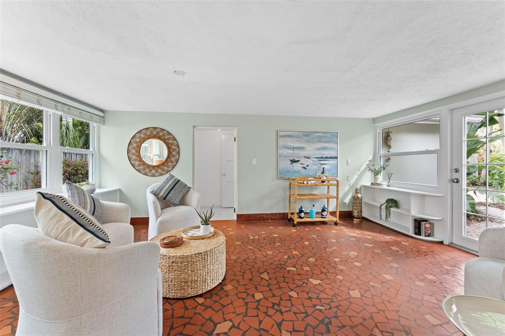 250 Aberdeen Street Dunedin, FL 34698 - Photo 17 of 45