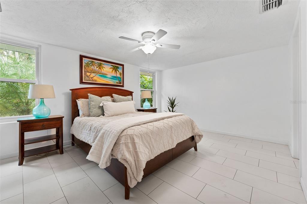 250 Aberdeen Street Dunedin, FL 34698 - Photo 20 of 45