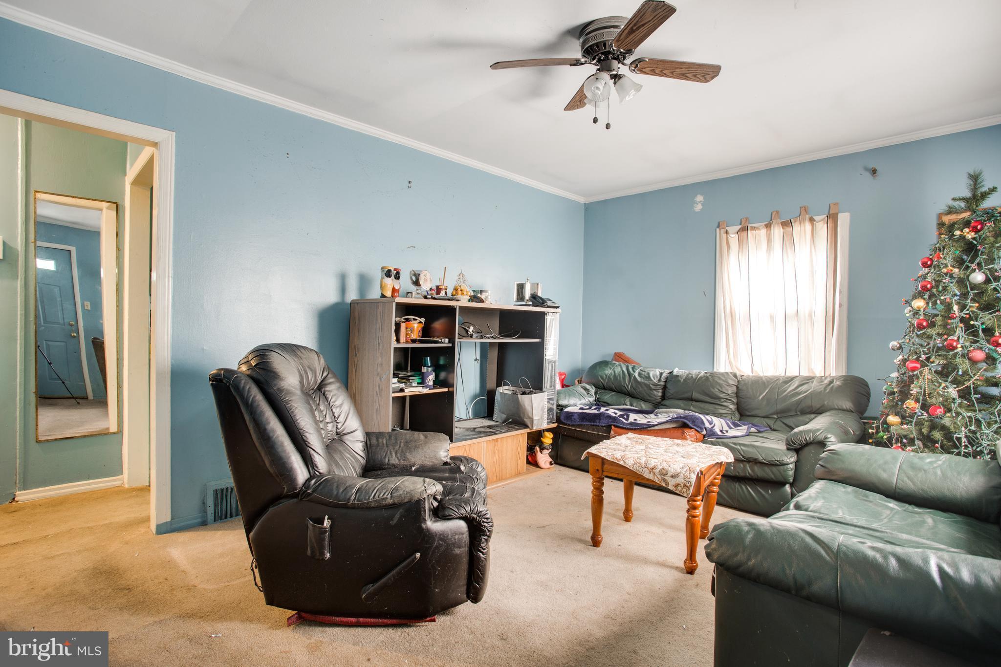 4312 Fernhill Road Silver Spring, MD 20906 - Photo 2 of 17 Living Room