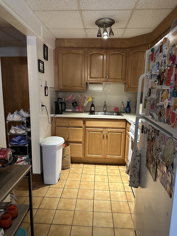 907 Beacon Street, Unit 2 Boston, MA 02215 - Photo 3 of 13