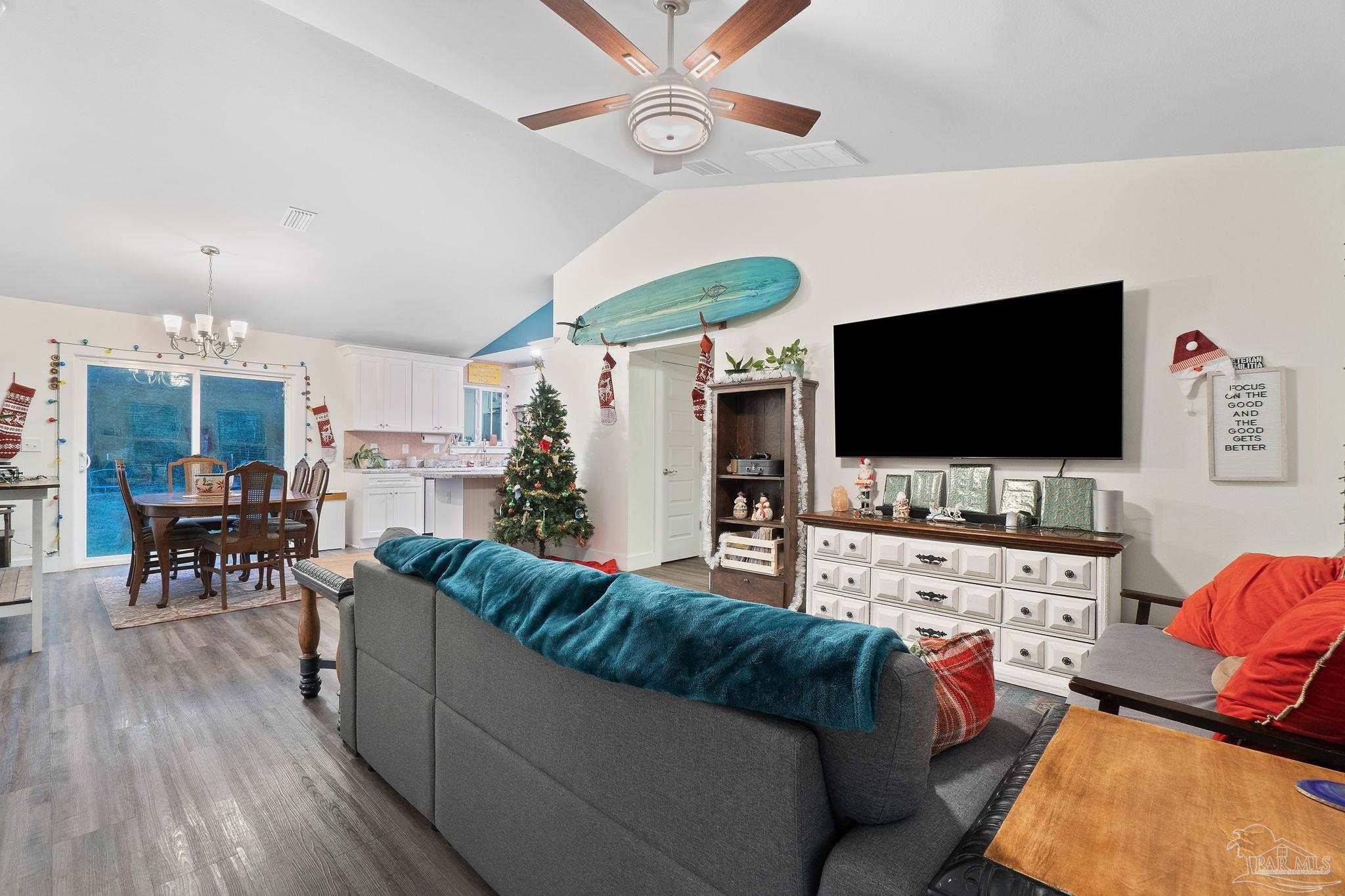 5625 Porpoise Road Milton, FL 32583 - Photo 8 of 40 Gallery Image 8