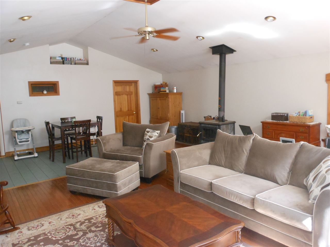 13 Royal Range Road Sandown, NH 03873 - Photo 5 of 22
