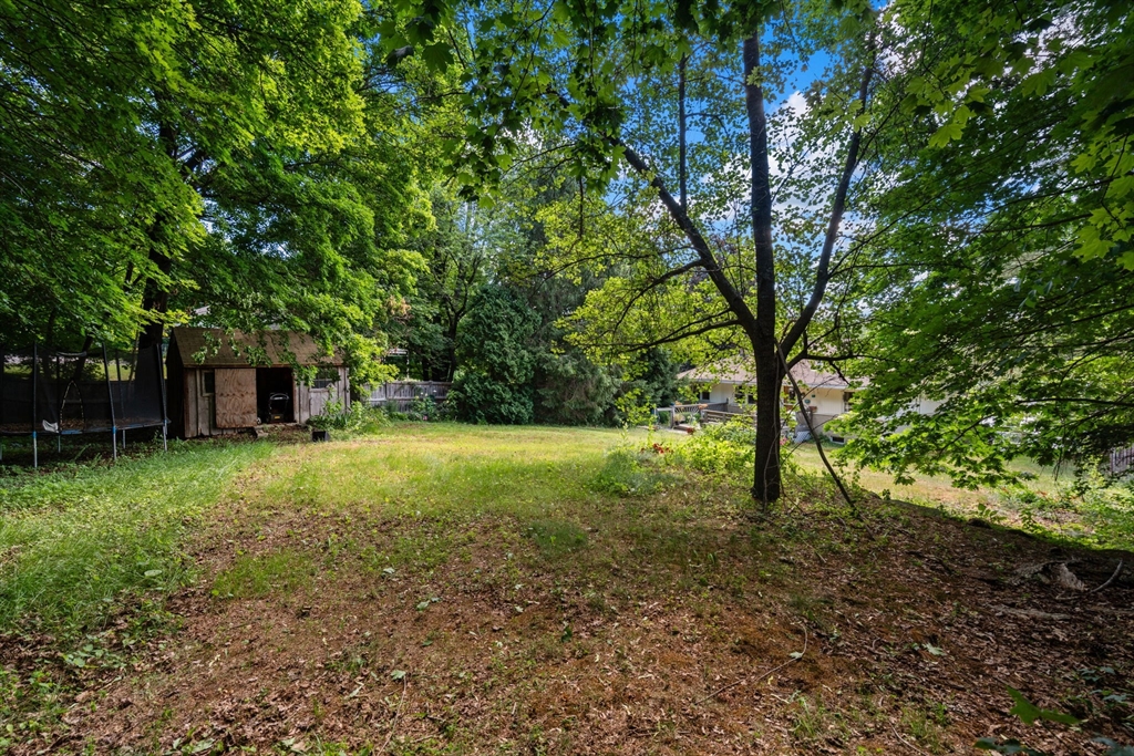 10 Hopkinton Road Upton, MA 01568 - Photo 28 of 31