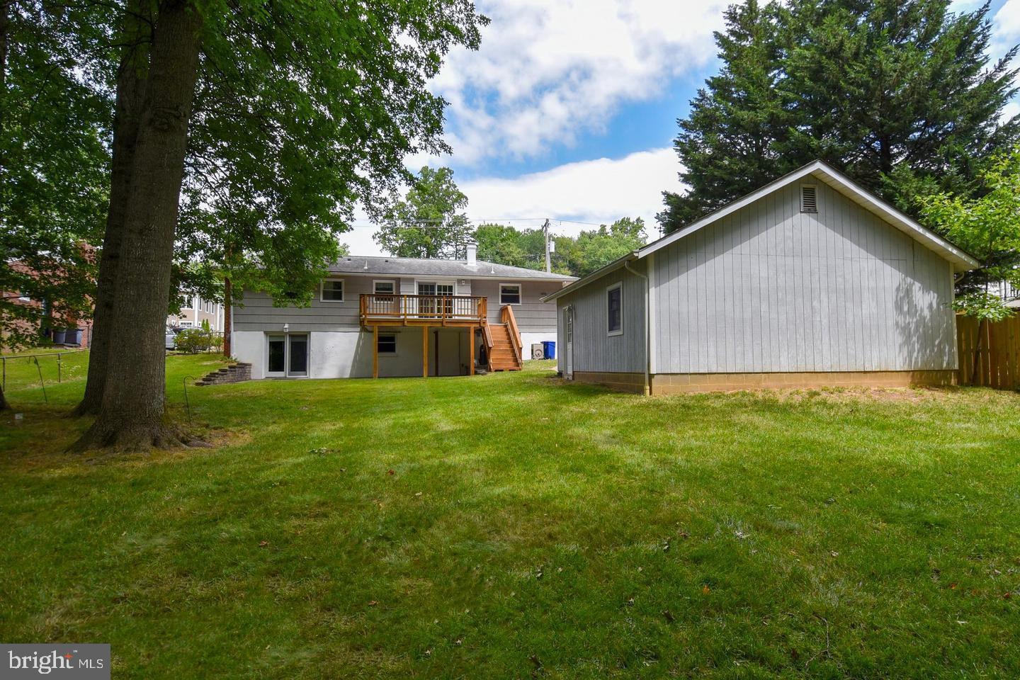 606 Kingsley Road Southwest Vienna, VA 22180 - Photo 43 of 45