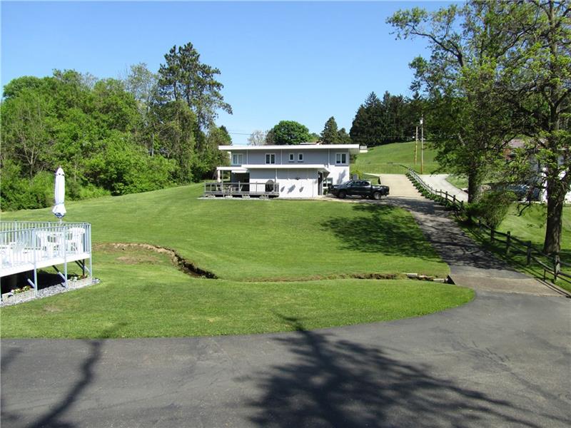 180 Coyle Curtain Road Monongahela, PA 15063 - Photo 3 of 24 Gallery Image 3