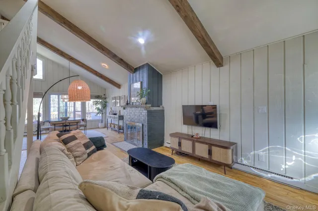 $399,000 | 24 Aspen Lane, Woodridge, NY 12789