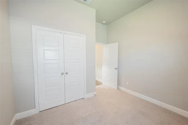 $2,850 | 918 Edinburgh Drive, McGregor, TX 76657