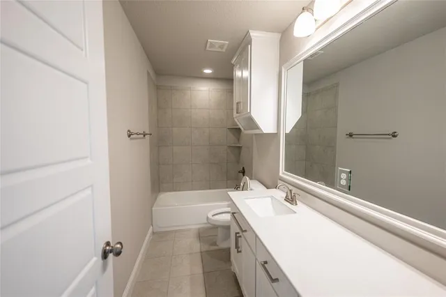 $2,850 | 918 Edinburgh Drive, McGregor, TX 76657