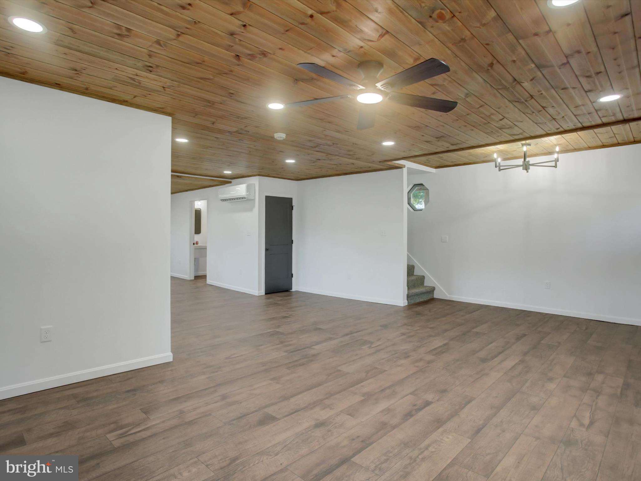 16 East Main Street Newburg, PA 17240 - Photo 9 of 48 a view of an empty room