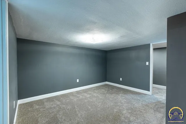 $290,000 | 5324 Southwest 24th Street, Topeka, KS 66614