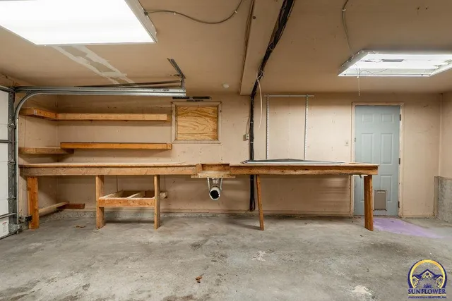 $290,000 | 5324 Southwest 24th Street, Topeka, KS 66614