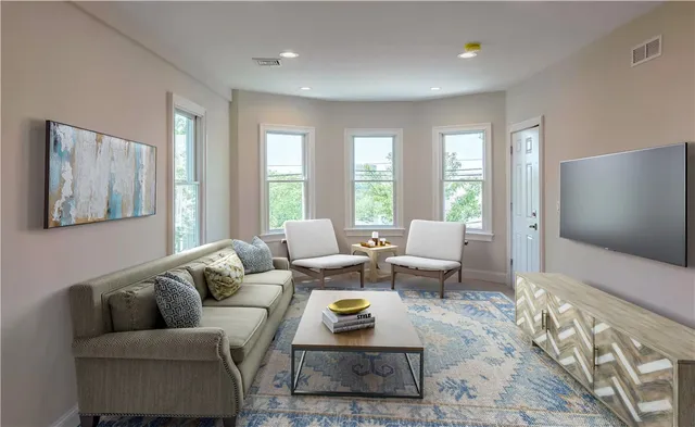 $4,200 | 36 Pratt Street, Unit 2, Providence, RI 02906