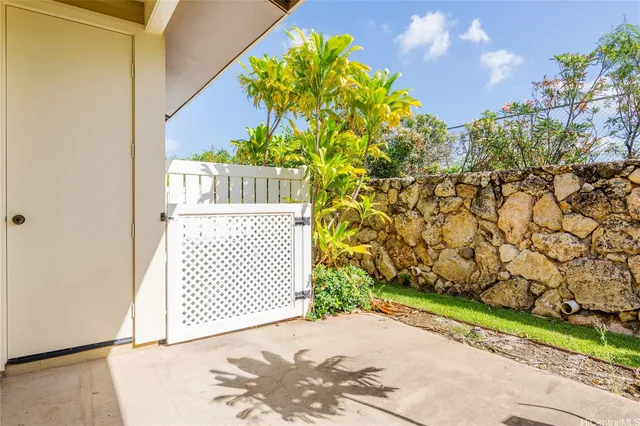 $760,000 | 92-1522 Ali'inui Drive, Unit 2304, Kapolei, HI 96707