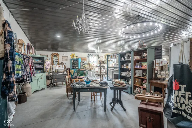 $414,900 | 1530 Locust Street, North Vernon, IN 47265