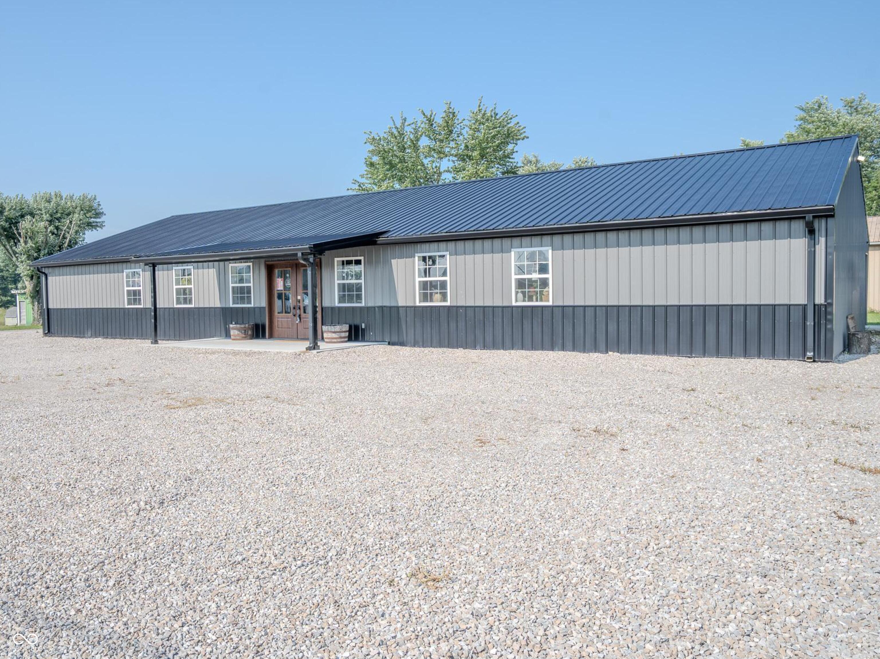 1530 Locust Street North Vernon, IN 47265 - Photo 24 of 31