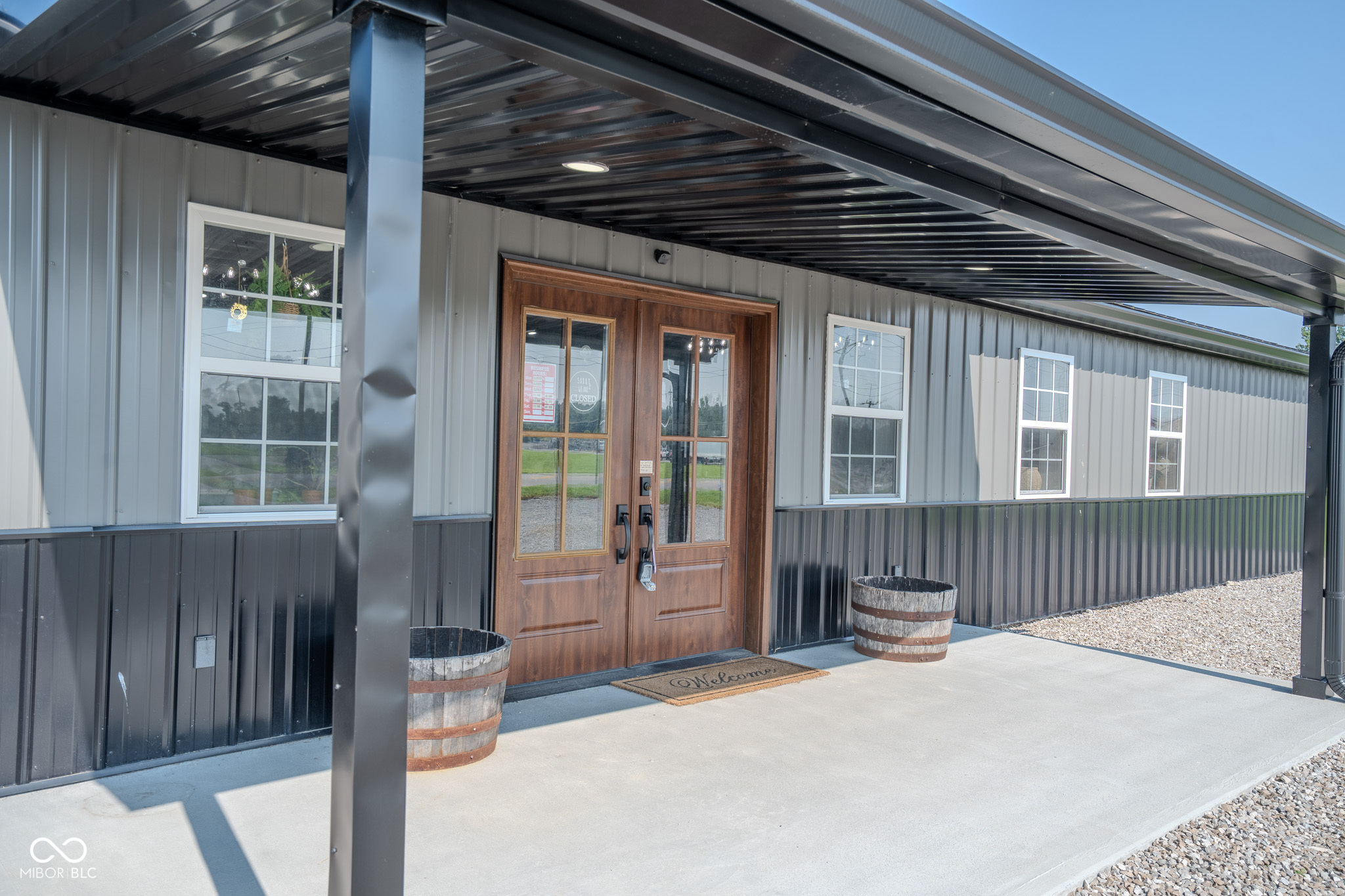 1530 Locust Street North Vernon, IN 47265 - Photo 3 of 31