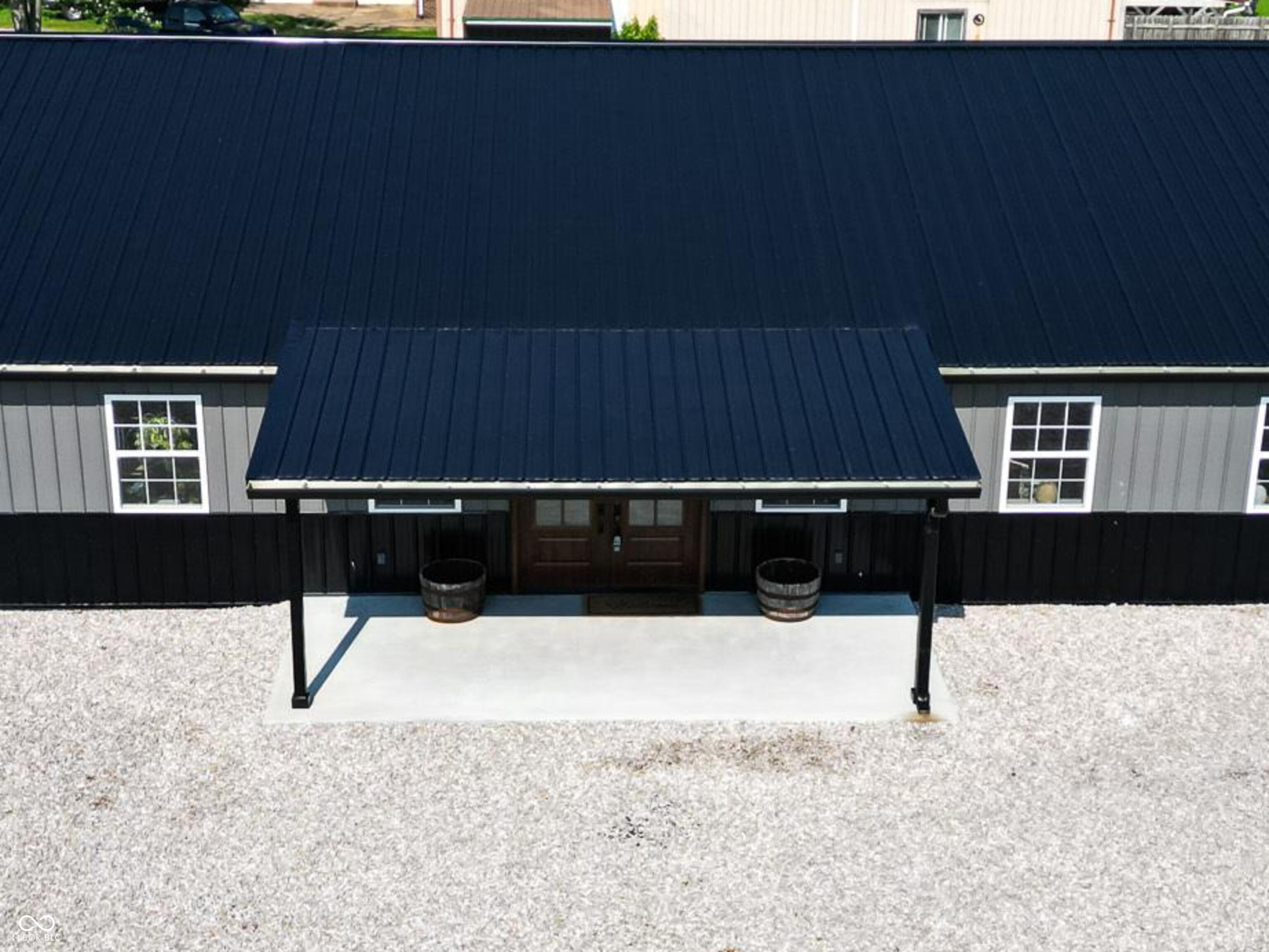 1530 Locust Street North Vernon, IN 47265 - Photo 8 of 31