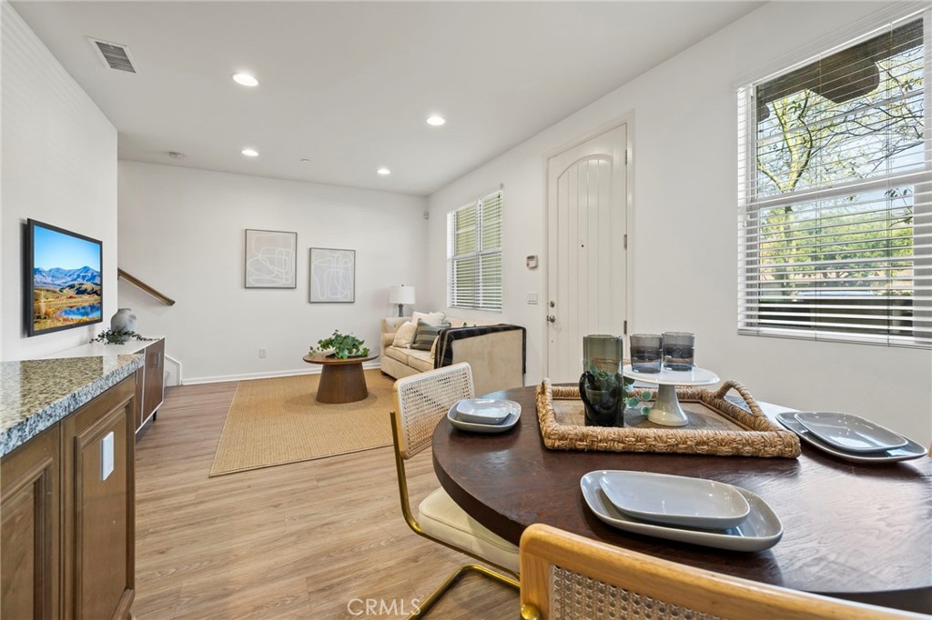 922 East Baseline Road Claremont, CA 91711 - Photo 11 of 35