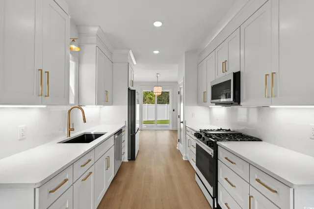 $2,950 | 160 Arbor Ridge Circle, Conway, SC 29526