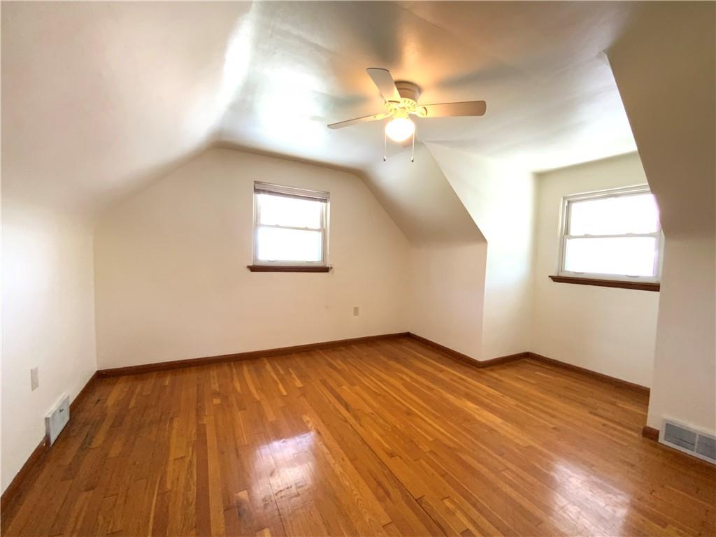 481 Oregon Avenue Rochester, PA 15074 - Photo 17 of 28 2ndFlr Bedroom #1